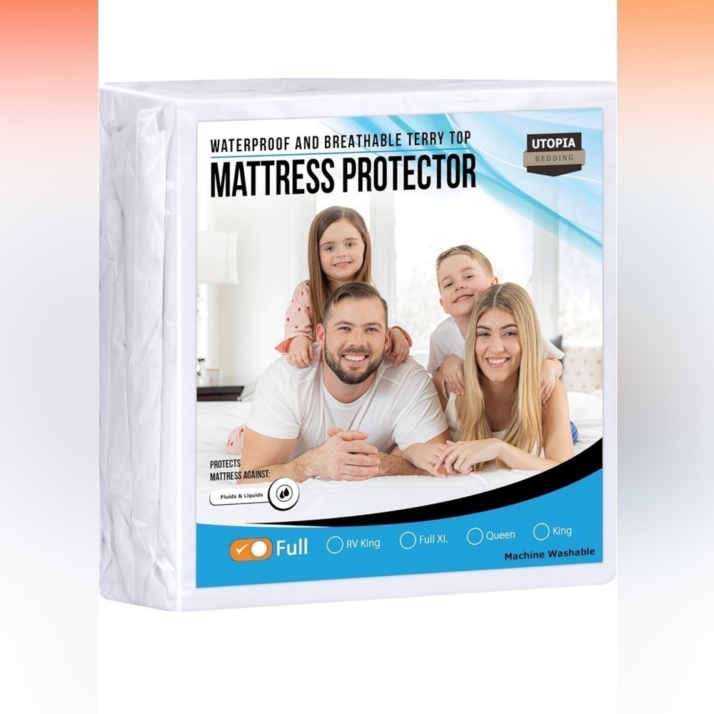 Utopia Full Size Terry Mattress Protector